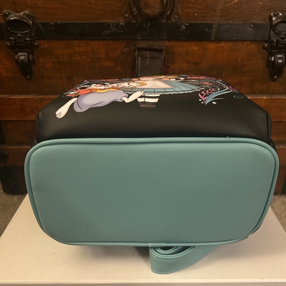 Loungefly Disney Alice In Wonderland Mini Backpack - NWT - Picture 5 of 5